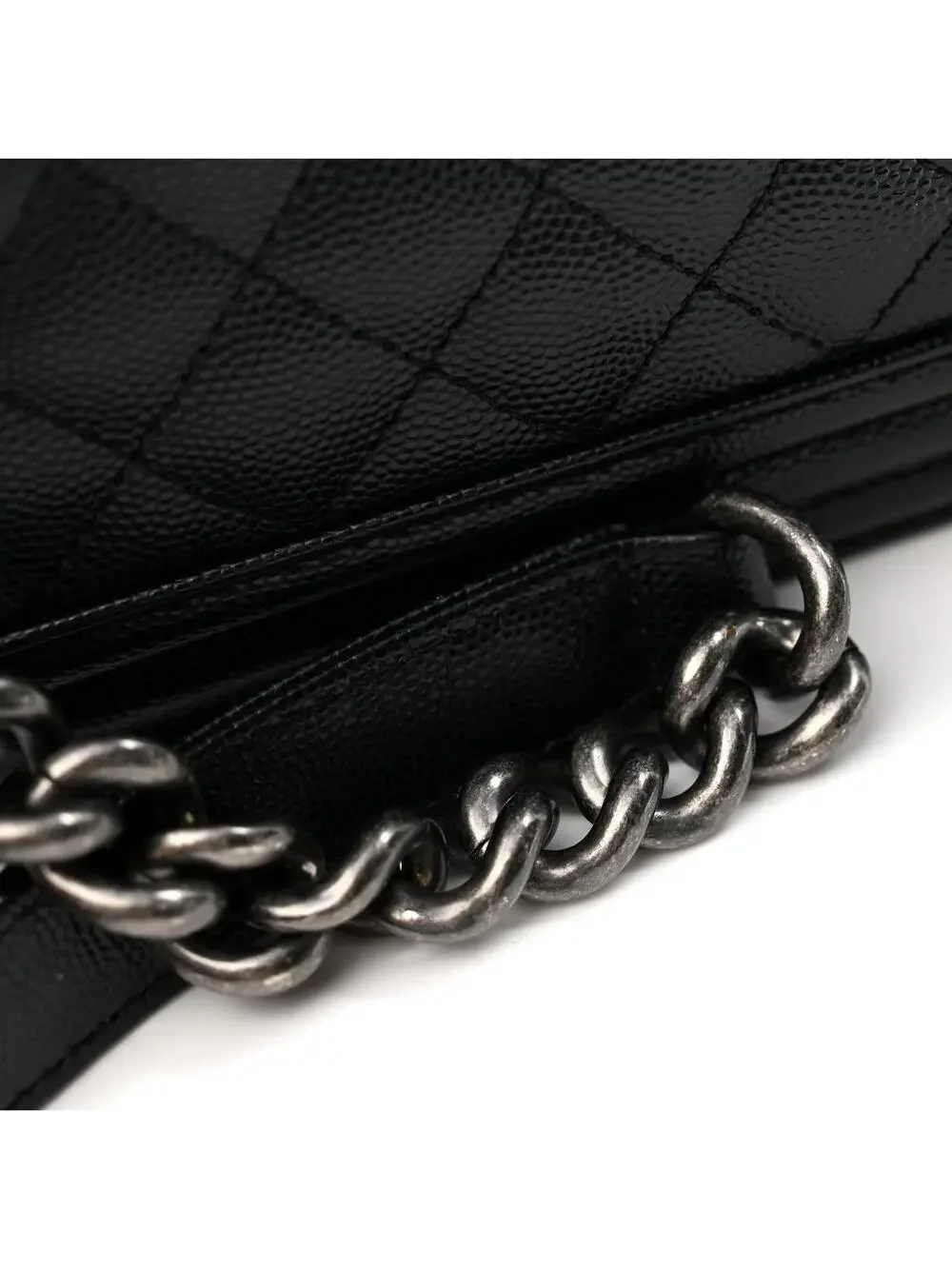 Chanel Caviar Quilted New Medium Boy #321982C31B